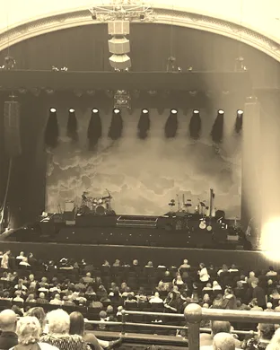 Celtic Thunder Red Bank
